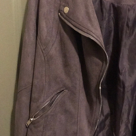 Jacket - Picture 3 of 3